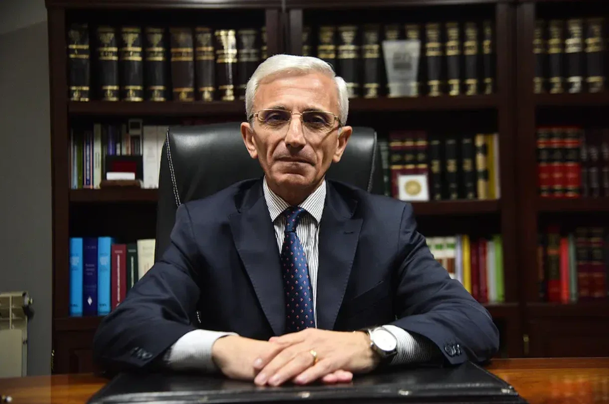 Carlos Nayi, abogado defensor de la familia materna de Agostina Vega