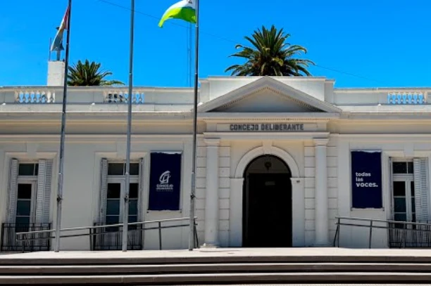 El Concejo Deliberante de Río Cuarto aprobó controles de narcotest y antecedentes penales para funcionarios