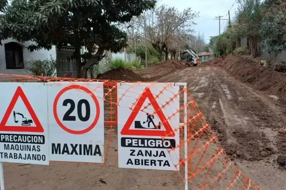 Obra actualmente ejecutada en una de las calles de Mendiolaza