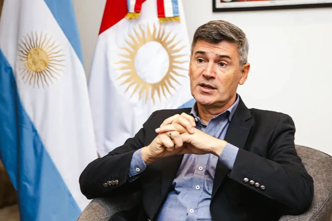 Passerini se negó a realizar el ajuste al inicio de su gestión y ahora empiezan a verse las consecuencias