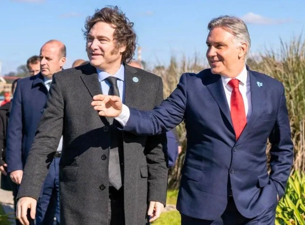 Javier Milei y Martín Llaryora