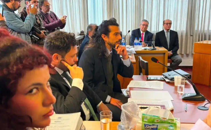 La defensa legal del imputado presentó una estrategia orientada a demostrar la falta de culpabilidad del exfuncionario en el hecho