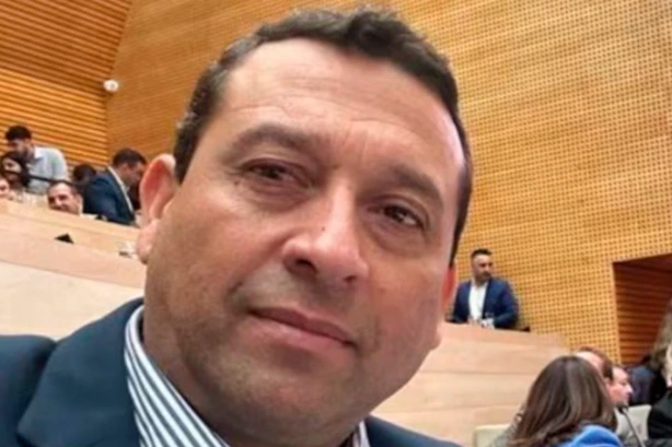 Ramón Flores solicitó la licencia de su banca en la Unicameral de Córdoba luego del escándalo por abuso