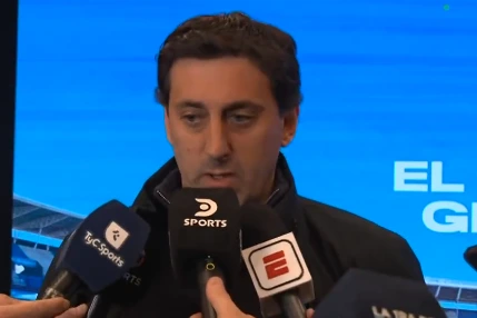 Diego Milito hizo una profunda autocrítica por la situación de Racing: "Haberle renovado a Costas fue un error"