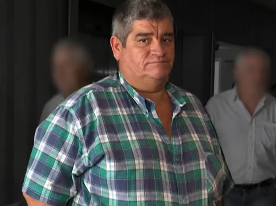 José Aníbal Ricardo Villarreal fue asesor del ex legislador Ramón Flores y ahora está detenido por abuso sexual