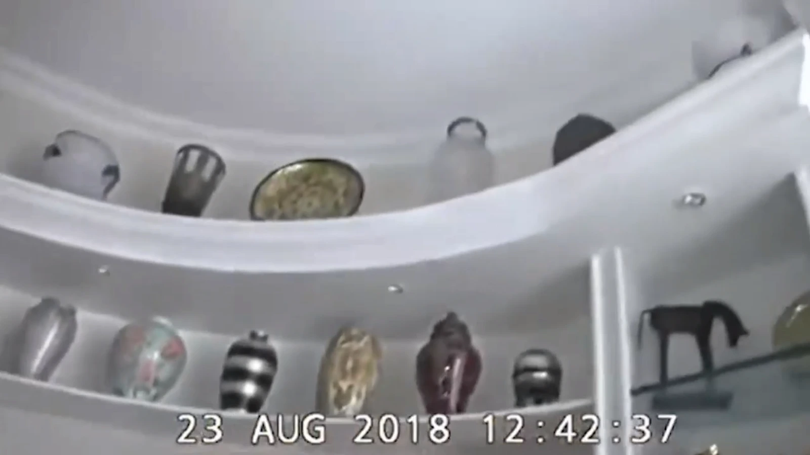 Apartment decoration