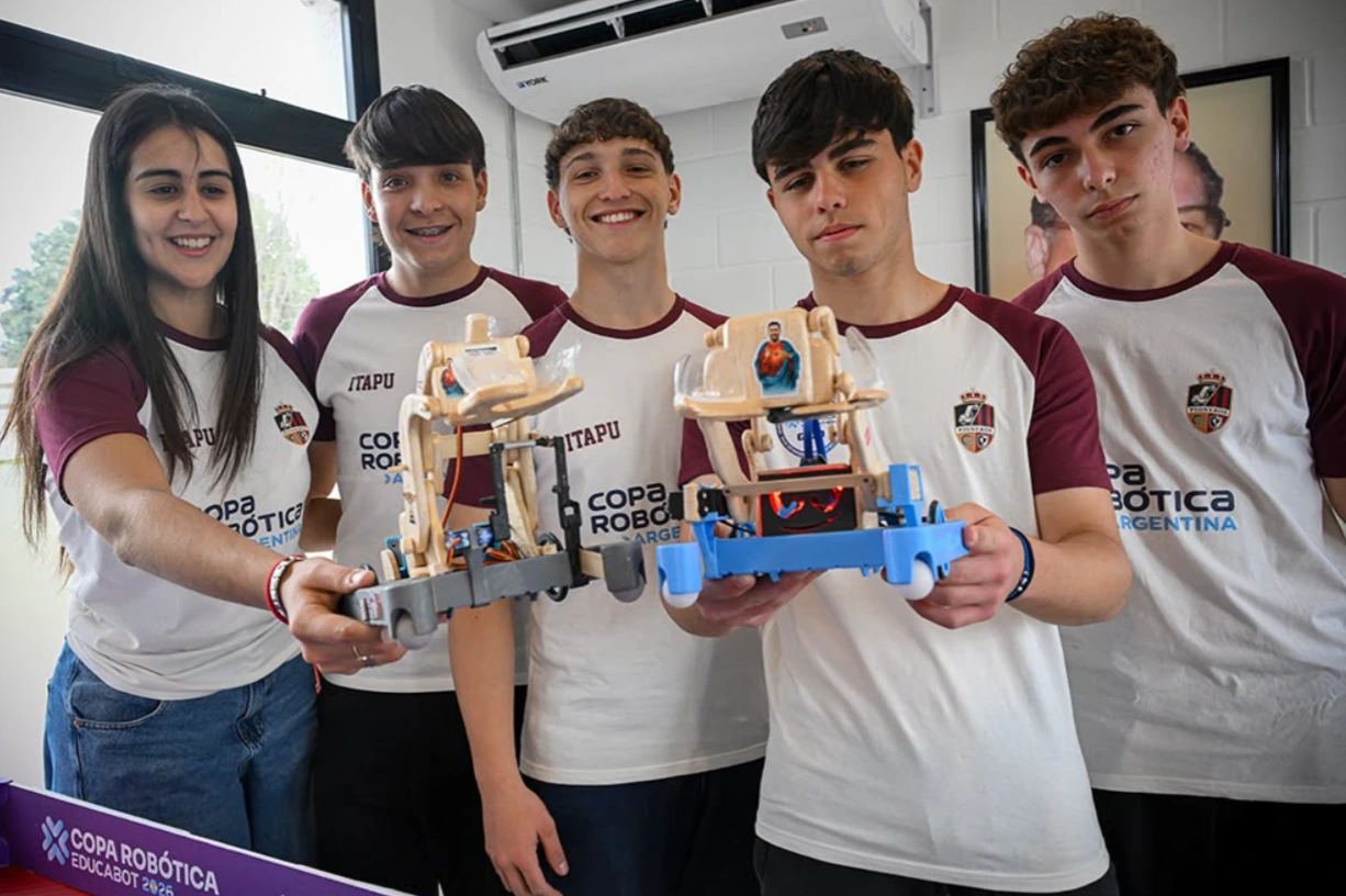 Dos colegios cordobeses competirán en la Copa Robótica Educabot 2026
