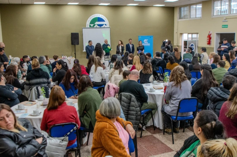 El programa Córdoba Emprendedora recibió a 120 productores en la ciudad de Alta Gracia