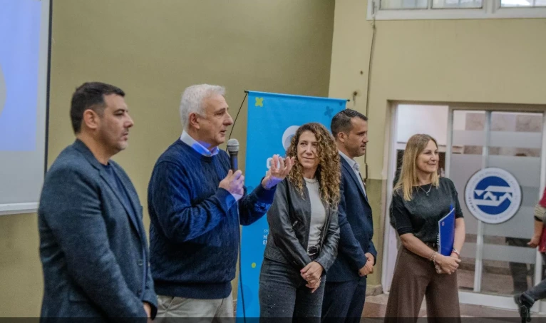 Córdoba Emprendedora contempla cuatro ejes centrados en mentoreo, financiamiento, capacitación y visibilización