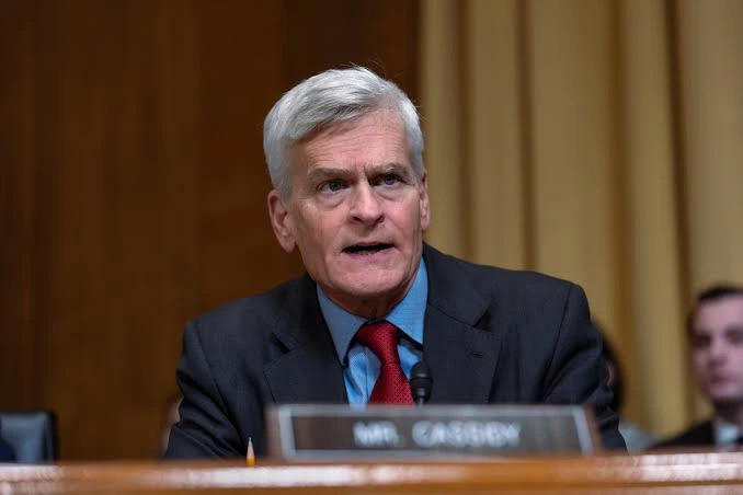 En Louisiana, Trump logró desplazar al traidor Bill Cassidy, quien votó a favor de destituir al presidente durante el juicio político de 2021