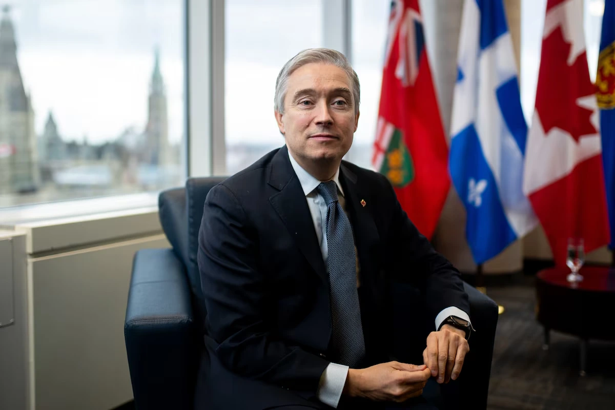 El ministro de Finanzas de Canadá advirtió que los aranceles entrarán en vigor el próximo 8 de septiembre y las tasas oscilarán entre el 15% y el 50%