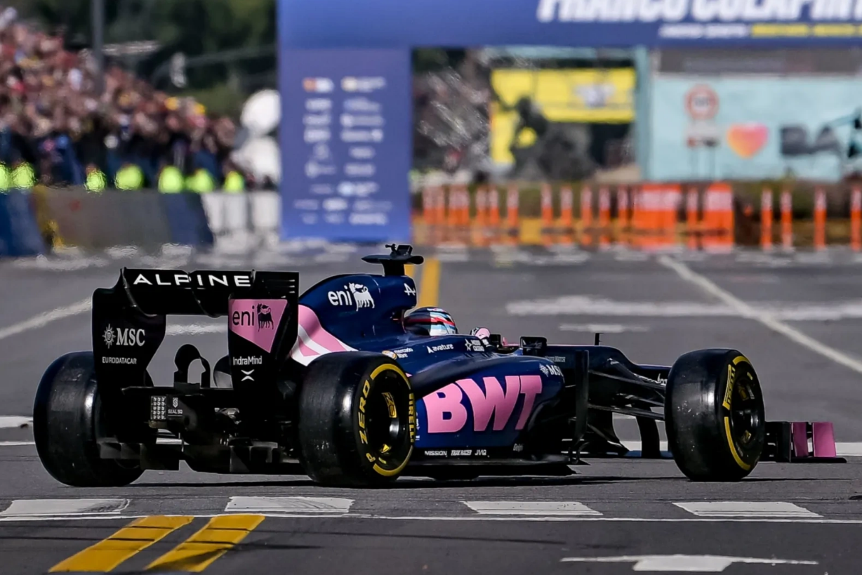 Bombazo: la Fórmula 1 está preparando el regreso de los motores V8