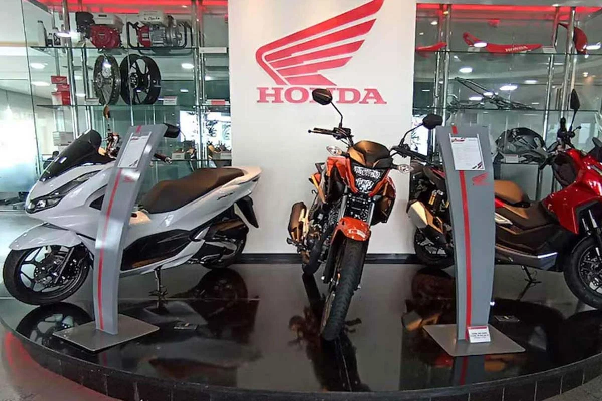 Honda bajó los precios de dos de sus motos de media cilindrada