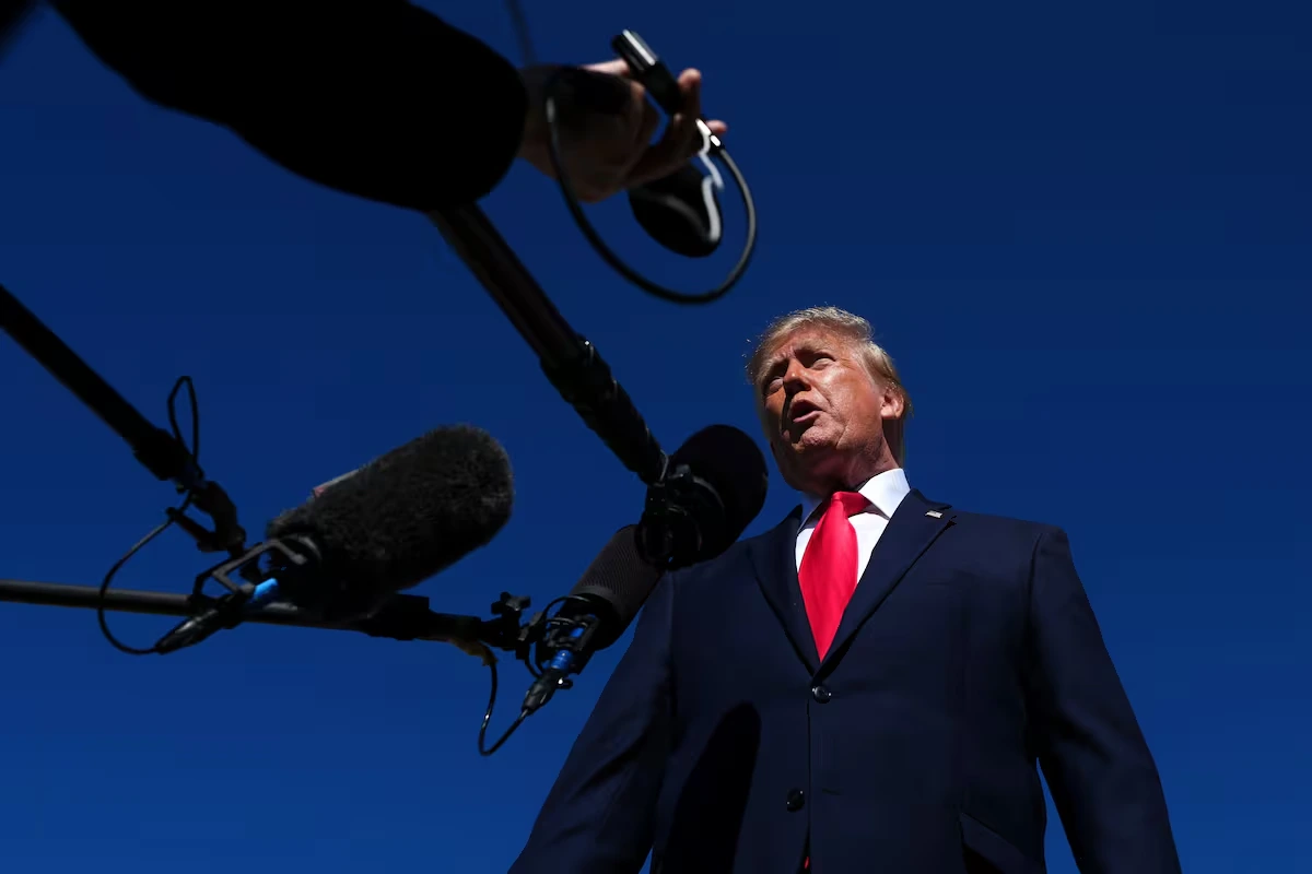 El gobierno de Trump suspendió los servicios consulares en Brasil en la previa a las elecciones generales 