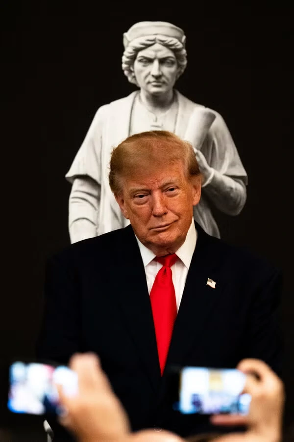 El presidente Donald Trump reivindicó la importancia de Cristóbal Colón en la historia estadounidense y destacándolo como una de las figuras más importantes para la civilización occidental