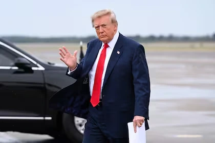 El gobierno de Trump ha lanzado fuertes cuestionamientos sobre el estatus migratorio de la congresista demócrata