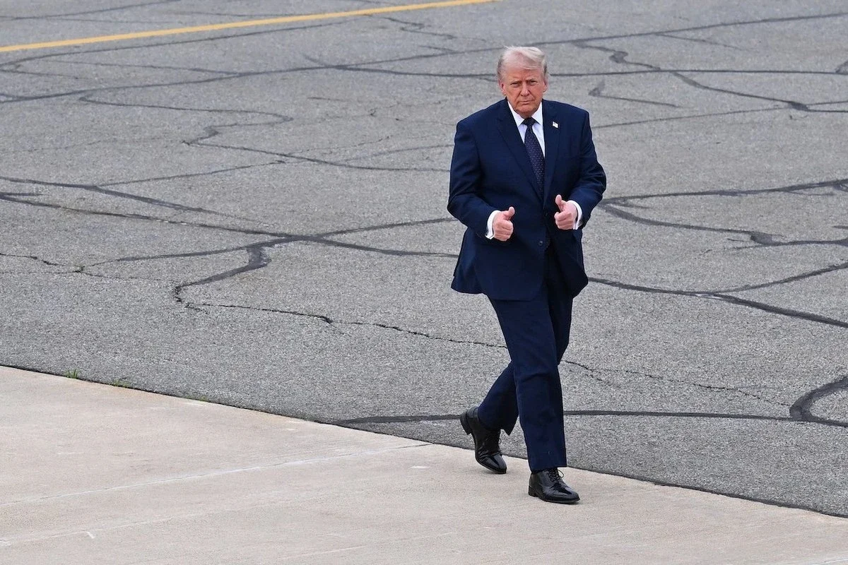 The U.S. president harshly criticized the court's decision to remove the name, given that it was the president who secured the funds for its maintenance.