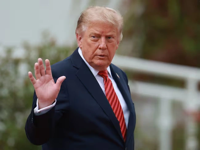 Donald Trump stated that the United States could maintain a presence in Iran and proceed with the management of oil resources