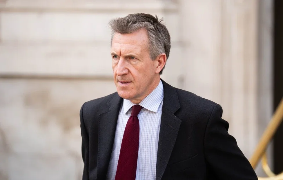 Dan Jarvis fue designado como nuevo ministro de Defensa británico, luego de que el ministro adjunto de Healey también renunciara