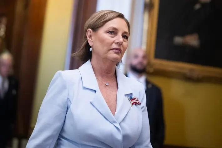 La senadora republicana Darline Graham aseguró que la presentación del proyecto actualizado forma parte de los esfuerzos por recordar al fallecido senador Lindsey Graham