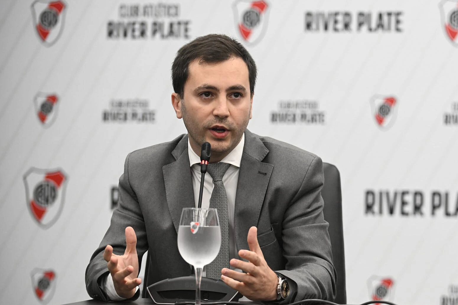 Stefano Di Carlo desmintió que River haya pedido 10 descensos en el fútbol argentino