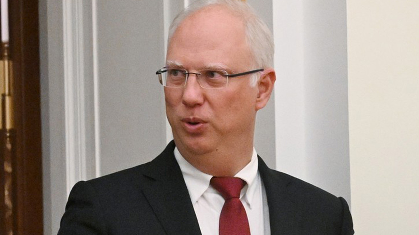 El encargado de negocios para con Washington del gobierno de Putin, realizó un viaje al país de carácter económico y comercial