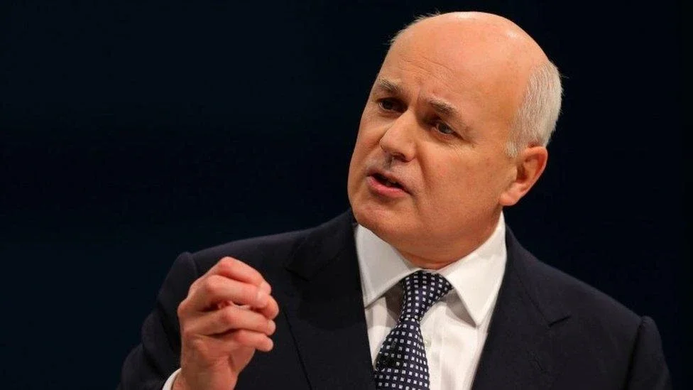 El diputado conservador Ian Duncan Smith fue uno de los funcionarios públicos del Reino Unido que fueron investigador por los servicios del régimen de Xi 