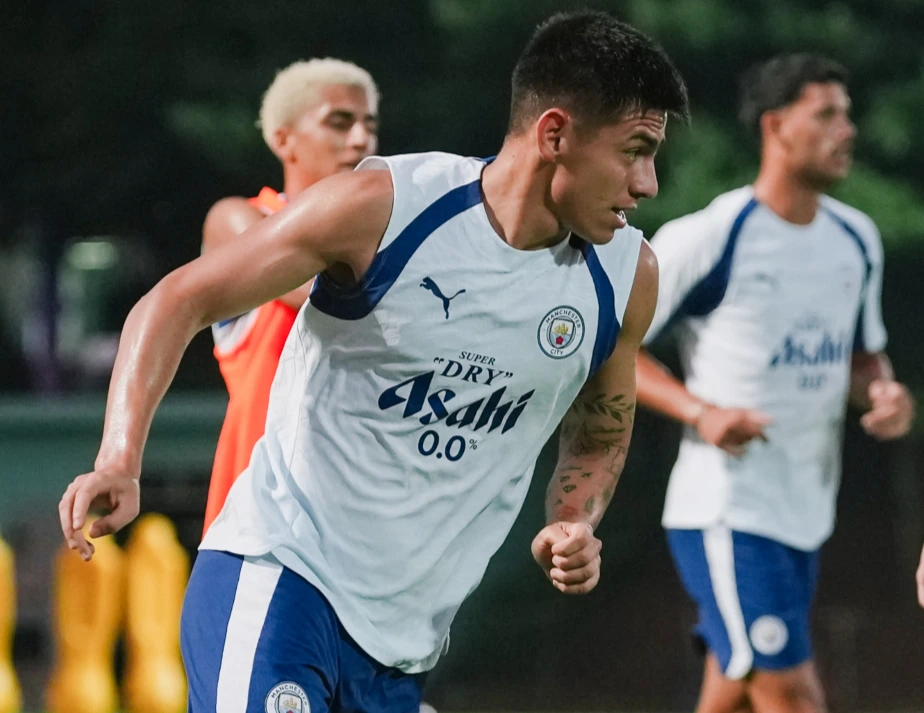 Echeverri formó parte de la pretemporada con el City, pero no sumó minutos en partidos oficiales