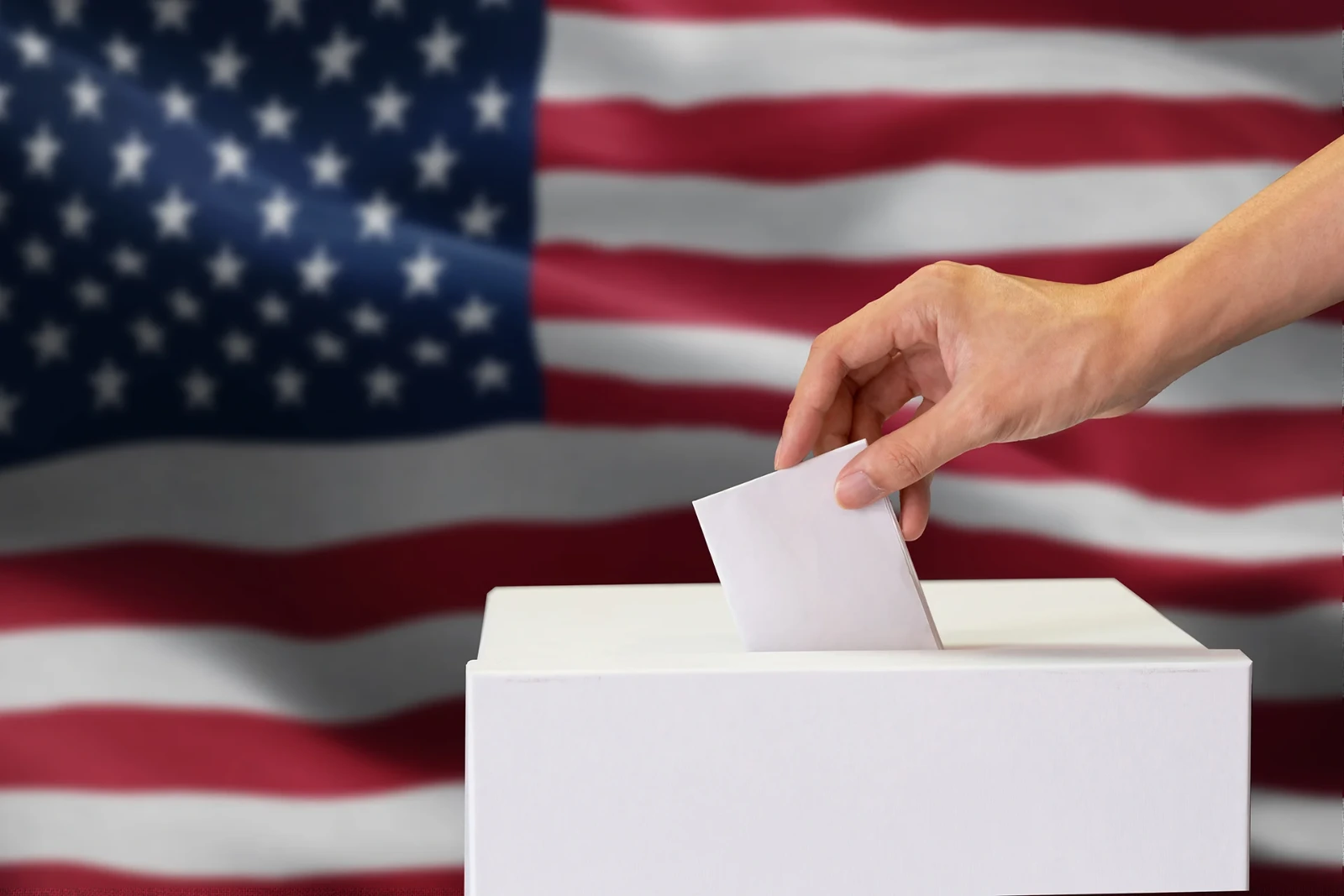 El FBI investiga casos en los cuales personas habrían utilizado la identidad de fallecidos para efectuar el voto
