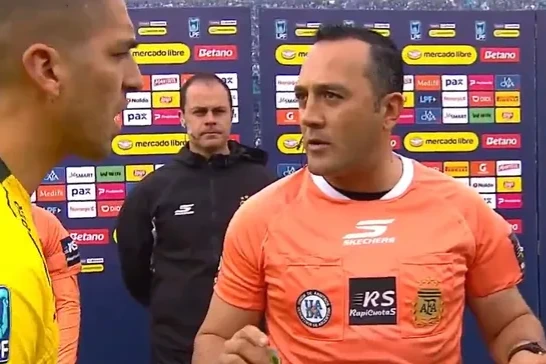 Fernando Espinoza se quiso hacer el moderno con una absurda propuesta en el sorteo de Belgrano vs. Defensa y Justicia