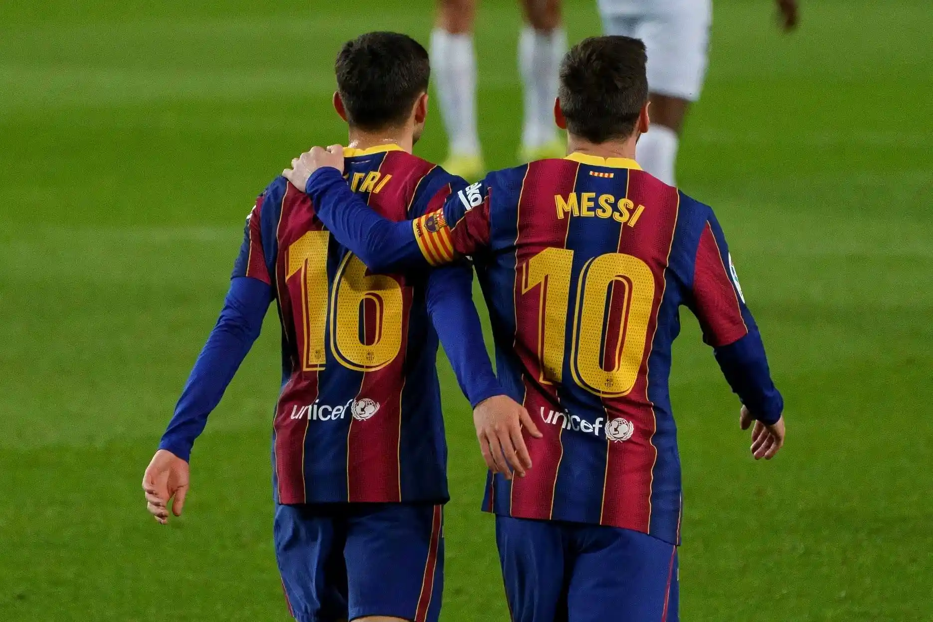Messi welcomed Pedri as one of the team