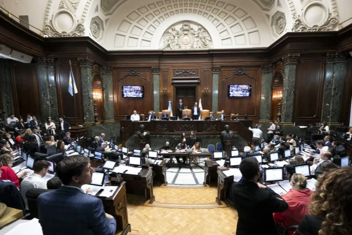 La Legislatura porteña aprobó el RIGI y el RIMI impulsados por La Libertad Avanza