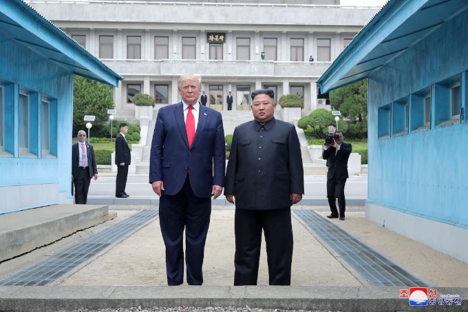 Trump and a possible new nuclear summit with Kim Jong Un: It would take place in spring when the president makes his tour of Asia