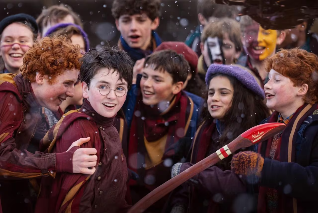 Cada temporada busca adaptar la historia a los libros originales de J.K. Rowling