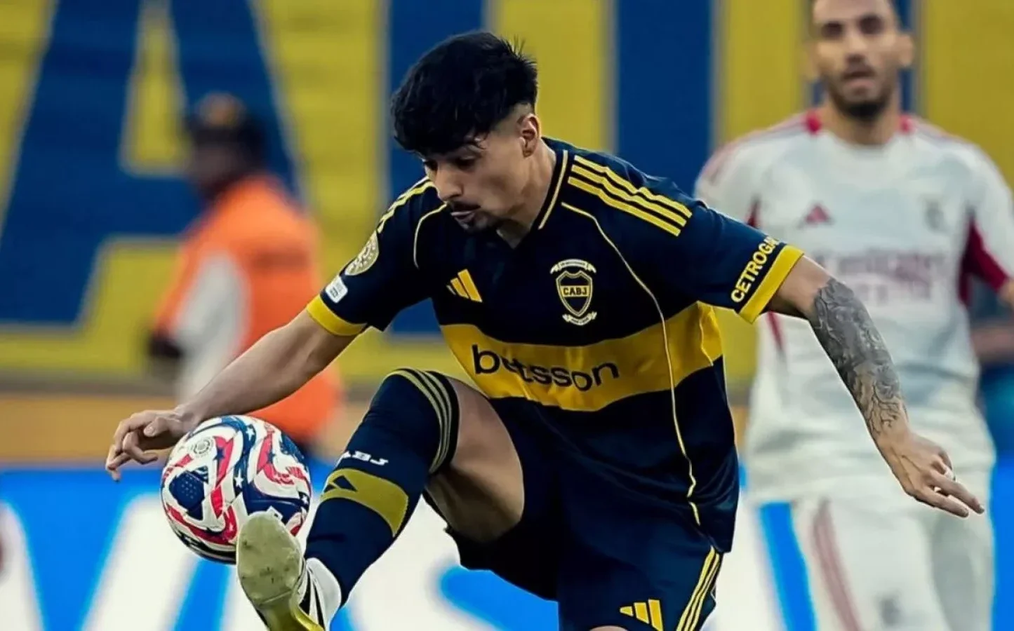 Alarcón never became relevant at Boca.