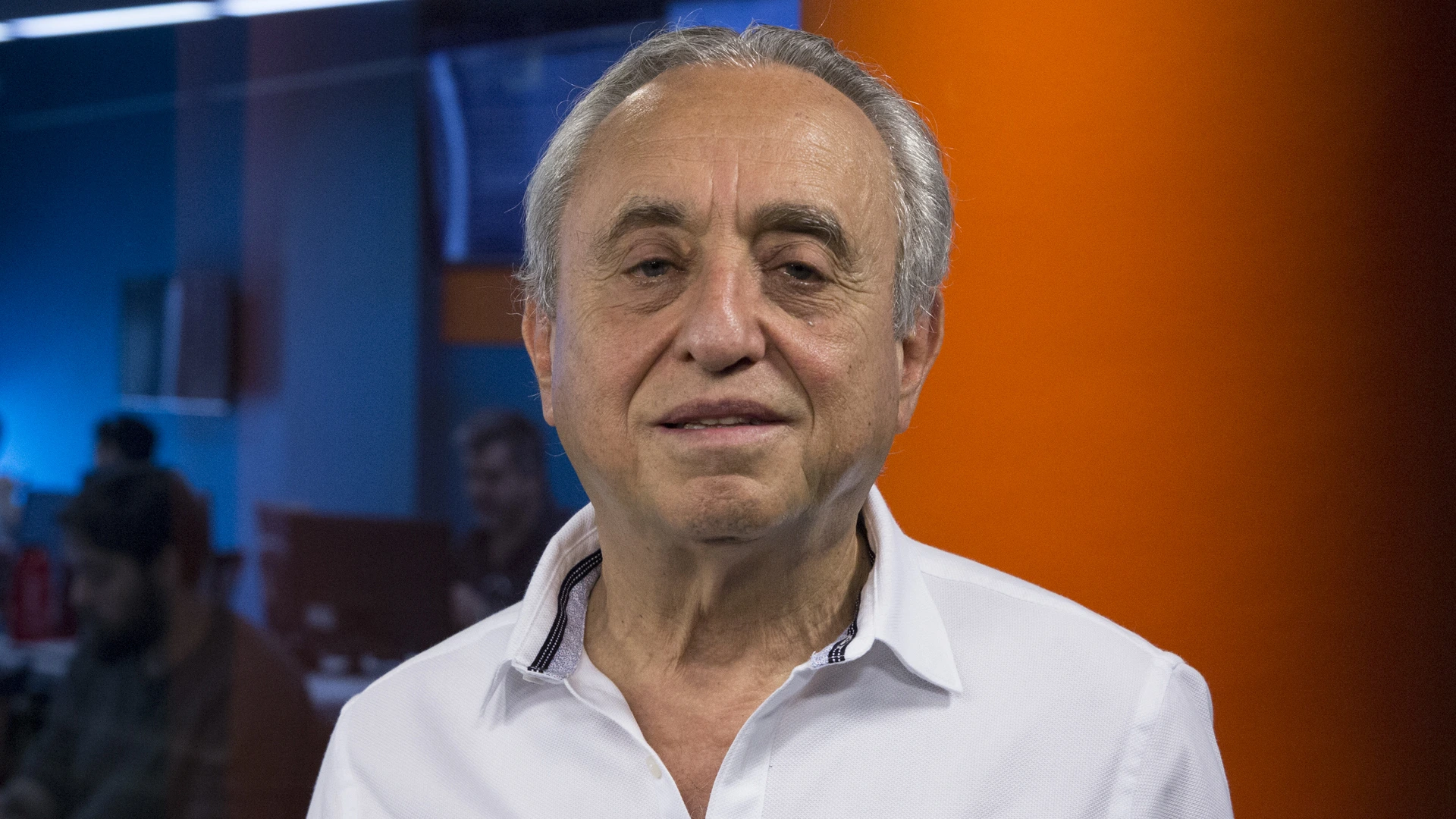 El infectólogo, Pedro Cahn