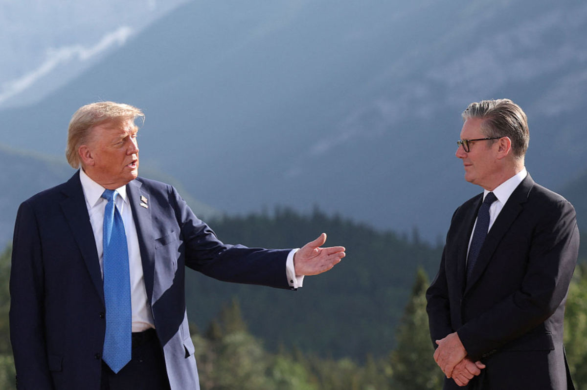 Trump assumed Keir Starmer's downfall and left him a farewell message: "You failed on immigration and energy"