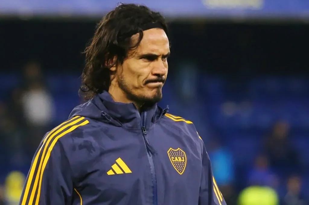 Edison Cavani decidió operarse para intentar volver a jugar en Boca: cuánto tomaría su recuperación