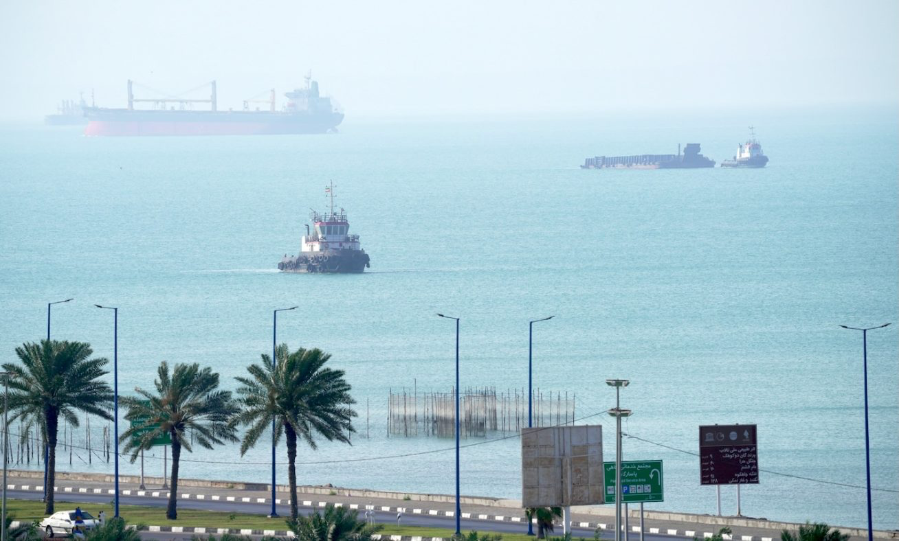 The US achieves record exports: It is supplying Europe and Asia with all the oil they used to buy from Iran