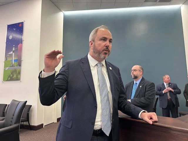 The chairman of the Republican National Committee and senator from Florida claims that there is evidence of foreign involvement in the voting in New Jersey
