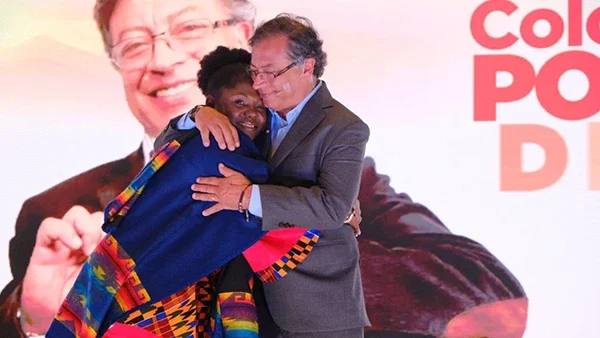 Gustavo Petro junto a su vicepresidente Francia Márquez.