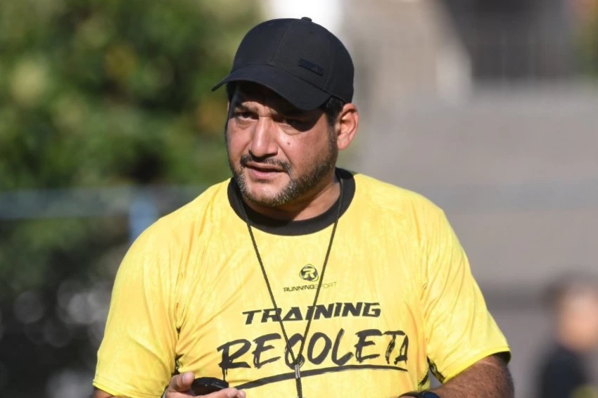 The Recoleta coach is confident in turning the series around against Boca: "A two-goal difference is surmountable"