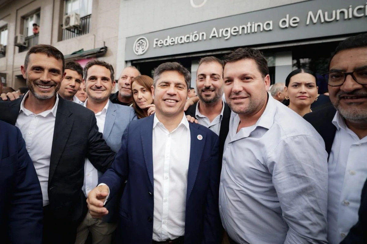 Kicillof definió sus prioridades junto a intendentes kirchneristas.
