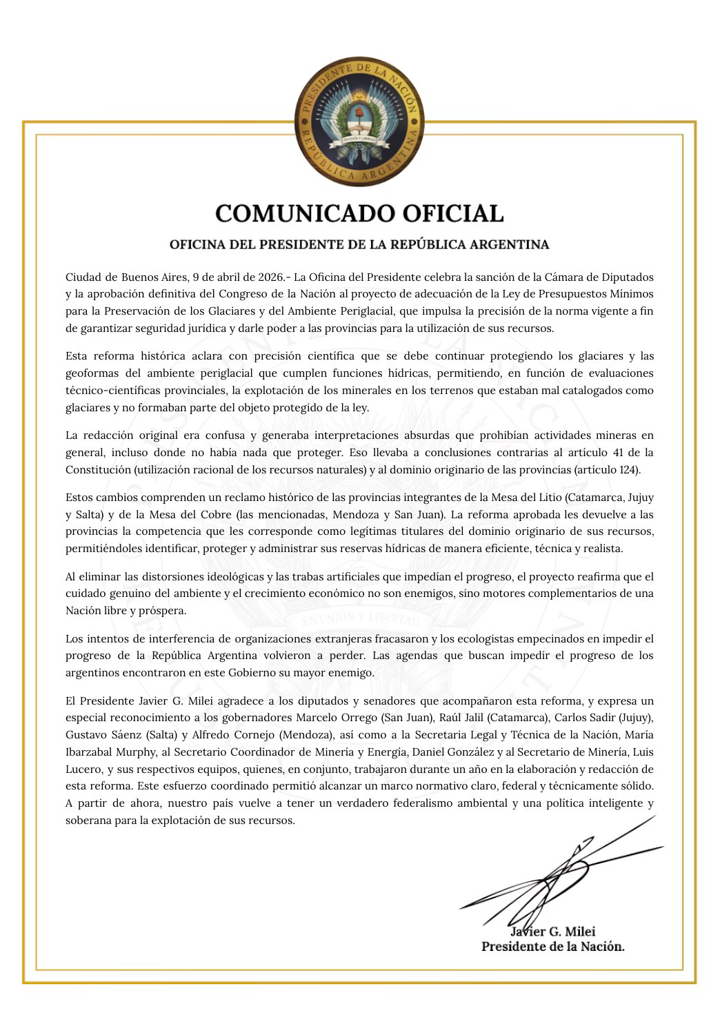 El comunicado emitido por la Oficina del Presidente tras la sanción.