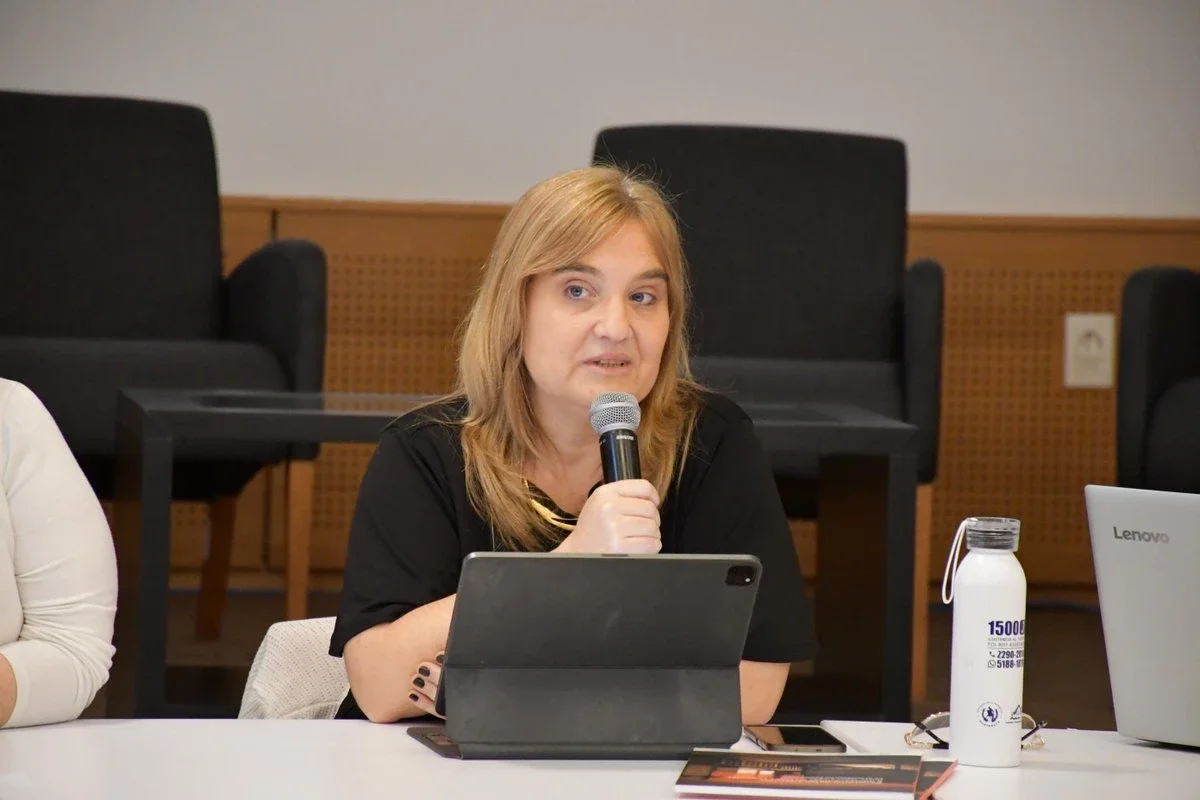 Andrea Pochak.