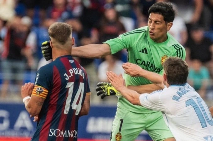 Esteban Andrada recibió una histórica sanción tras su brutal agresión en España