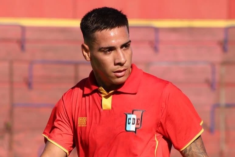 Pires sufrió una triple rotura en su rodilla izquierda