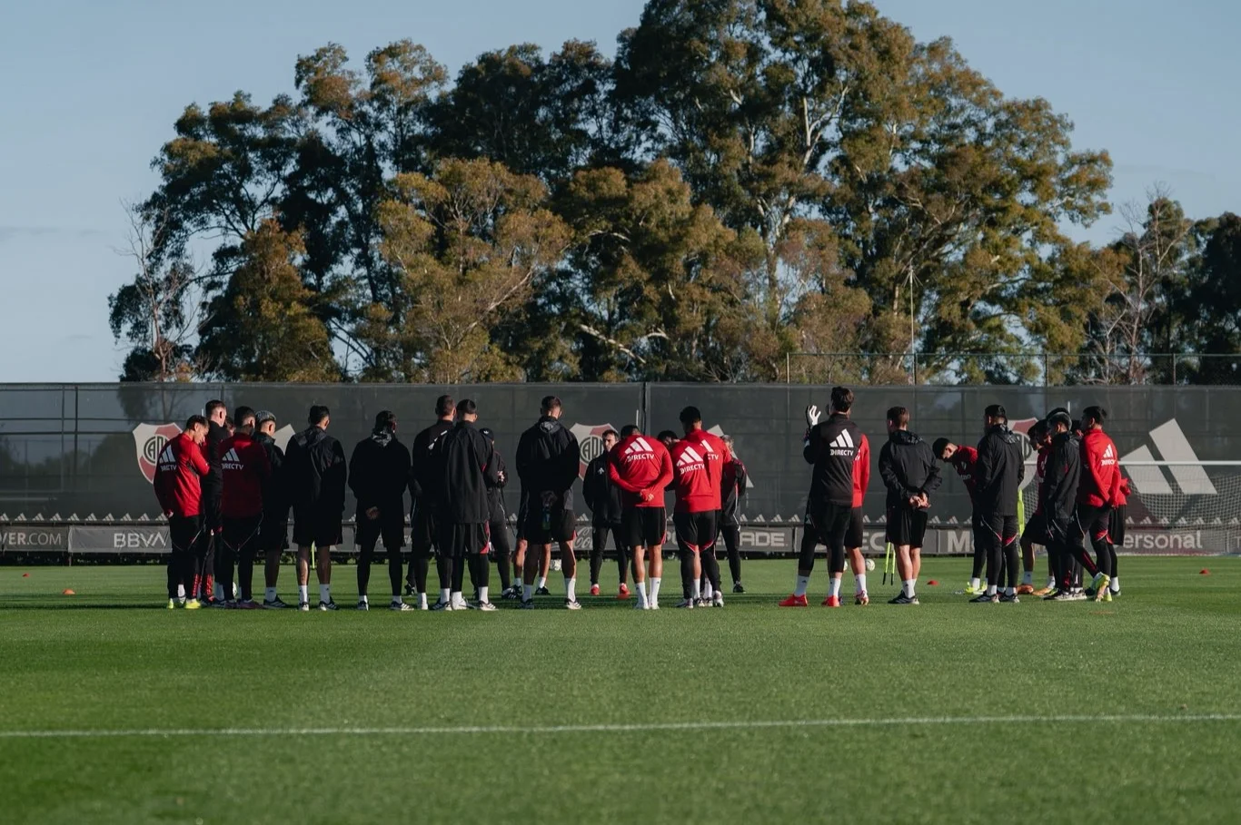 River sueña con repatriar a un jugador clave para fortalecer la defensa