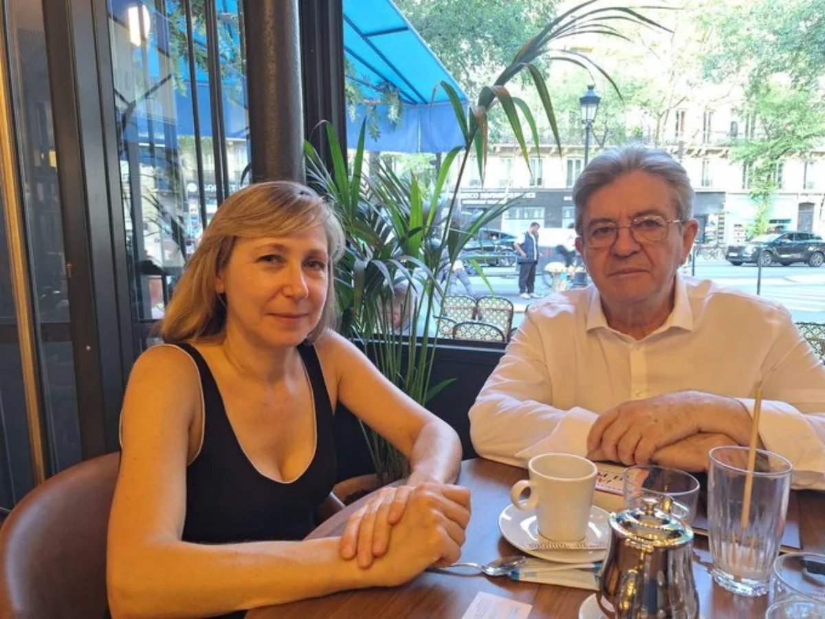 Bregman in Paris, alongside Jean-Luc Mélenchon, leader of the leftist party La France Insoumise.