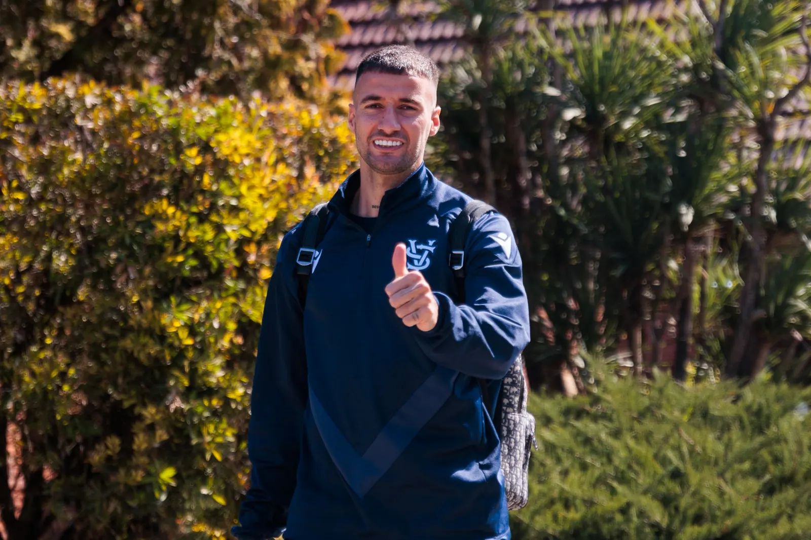 Buenas noticias en Vélez: Emanuel Mammana recibió el alta médica tras la grave lesión que sufrió ante Newell's